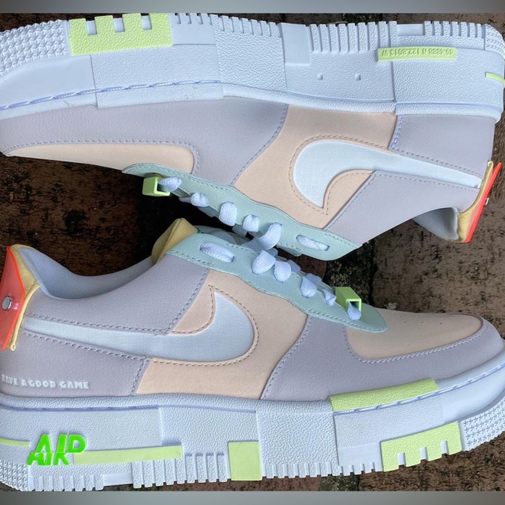 Nike Air Force 1 low Pixel Have a good game